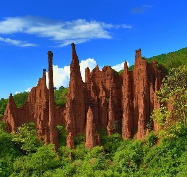 银生古城・天然氧吧 故乡景东旅游景区开发现状与展望